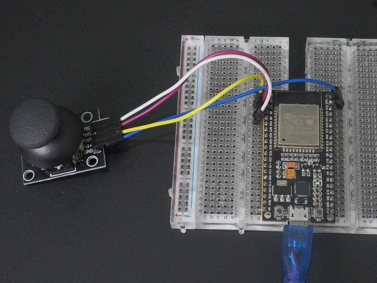 Analog Joystick Interfacing with ESP32 | ESP32
