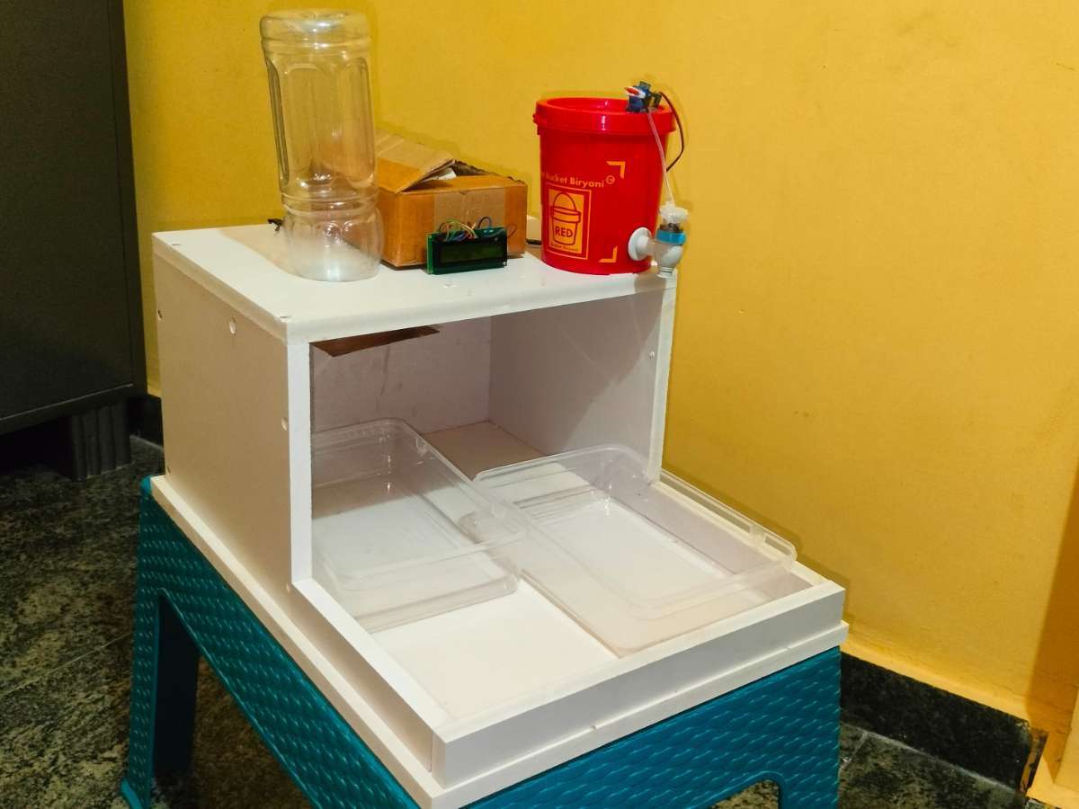 Arduino Based Automatic Food Feeder And Water Dispenser | project