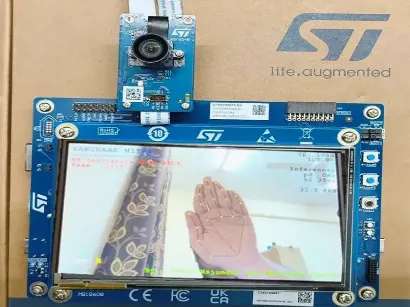 Sanchar Mitra - a Communication Assistant That Enables Real-time Bidirectional Interaction Between Speech and Hearing-impaired